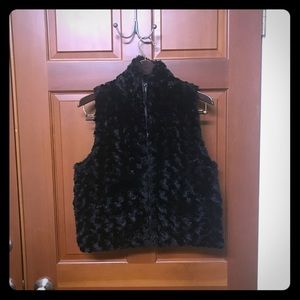 Fur vest black woman's S